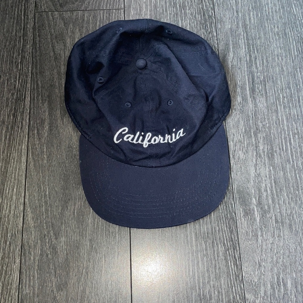 Brandy Melville baseball cap